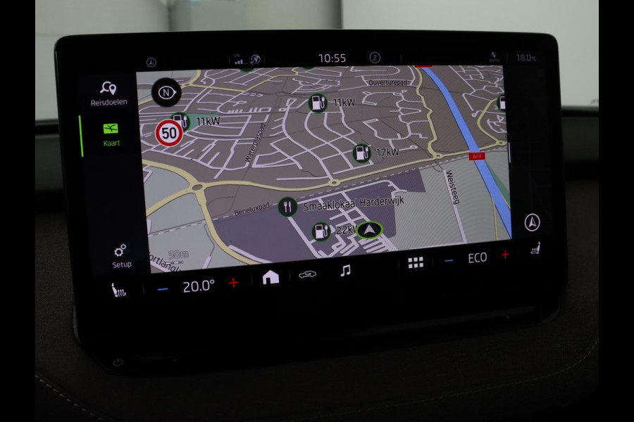 Škoda ENYAQ iV 60 | Stoel & stuurverwarming | Carplay | Keyless | Navigatie | Camera | Cruise control | Full LED | Parkeerhulp | 20'' lichtmetalen velgen