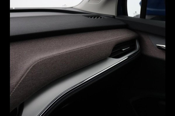 Škoda ENYAQ iV 60 | Stoel & stuurverwarming | Carplay | Keyless | Navigatie | Camera | Cruise control | Full LED | Parkeerhulp | 20'' lichtmetalen velgen