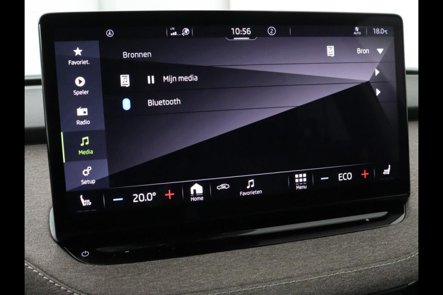 Škoda ENYAQ iV 60 | Stoel & stuurverwarming | Carplay | Keyless | Navigatie | Camera | Cruise control | Full LED | Parkeerhulp | 20'' lichtmetalen velgen
