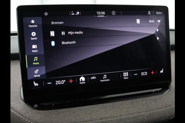 Škoda ENYAQ iV 60 | Stoel & stuurverwarming | Carplay | Keyless | Navigatie | Camera | Cruise control | Full LED | Parkeerhulp | 20'' lichtmetalen velgen