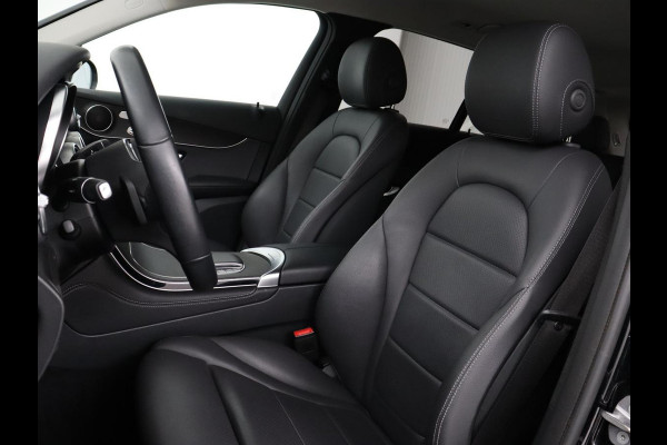 Mercedes-Benz GLC 300e 4Matic | Adaptive cruise | Trekhaak | Carplay | Stoelverwarming | Leder | Massage | Memory | Camera | Navigatie