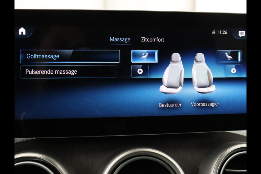 Mercedes-Benz GLC 300e 4Matic | Adaptive cruise | Trekhaak | Carplay | Stoelverwarming | Leder | Massage | Memory | Camera | Navigatie