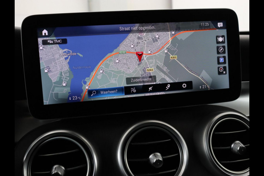 Mercedes-Benz GLC 300e 4Matic | Adaptive cruise | Trekhaak | Carplay | Stoelverwarming | Leder | Massage | Memory | Camera | Navigatie