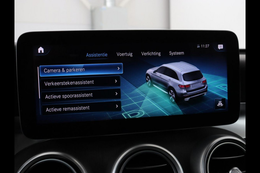Mercedes-Benz GLC 300e 4Matic | Adaptive cruise | Trekhaak | Carplay | Stoelverwarming | Leder | Massage | Memory | Camera | Navigatie
