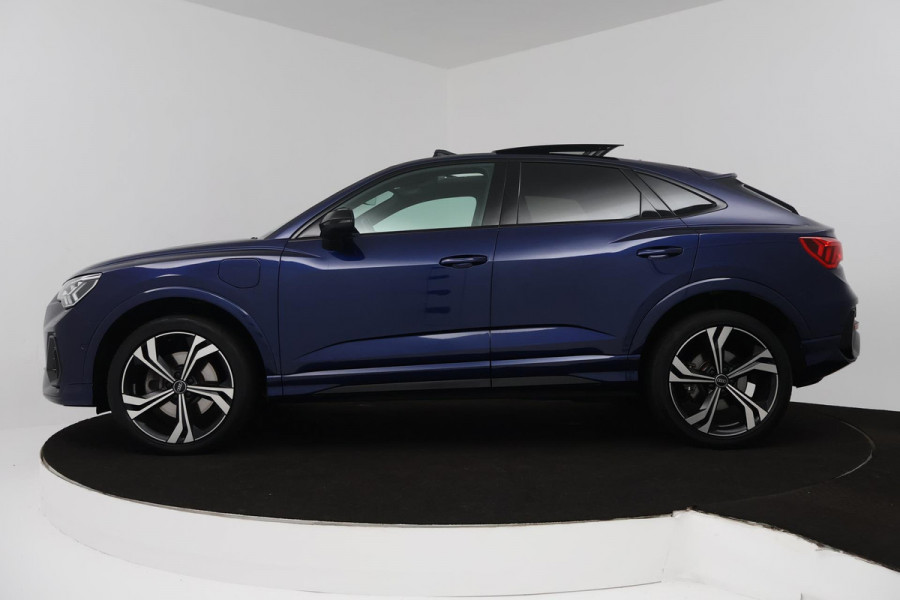 Audi Q3 Sportback 45 TFSI e S Edition (PANORAMADAK, ELEKT. STOELEN, SFEER, CAMEAR, ADAPTIVE CRUISE, MEMORY,DEALER ONDERHOUDEN)
