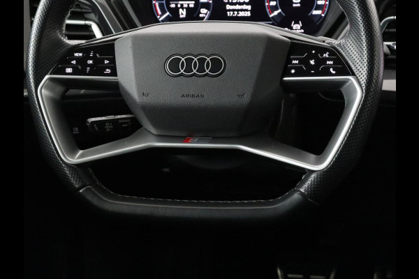 Audi Q4 e-tron 40 Launch edition S Competition 77 kWh | Stoelverwarming | Warmtepomp | Matrix LED | Carplay | Adaptive cruise | Navigatie | Virtual Cockpit | Half leder | Sportstoelen