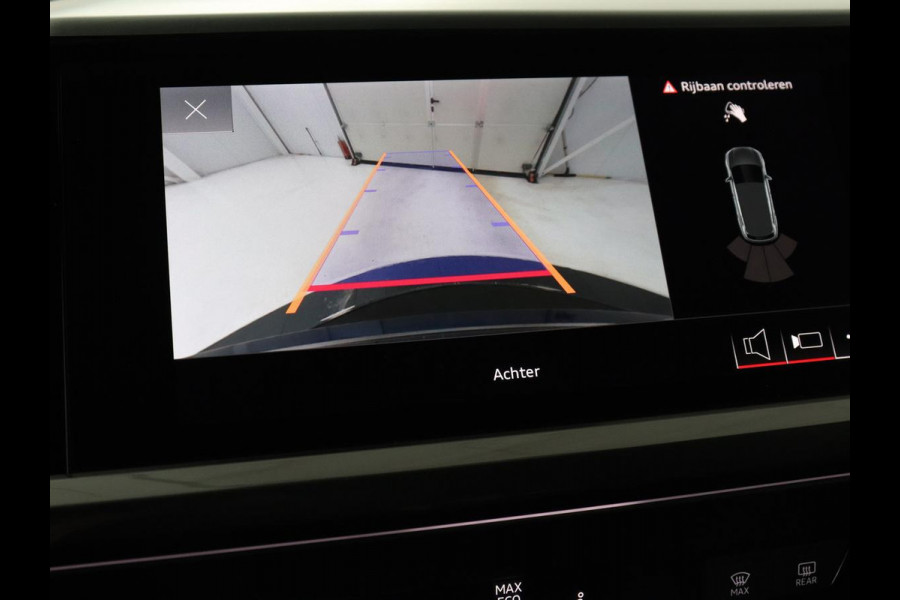 Audi Q4 e-tron 40 Launch edition S Competition 77 kWh | Stoelverwarming | Warmtepomp | Matrix LED | Carplay | Adaptive cruise | Navigatie | Virtual Cockpit | Half leder | Sportstoelen