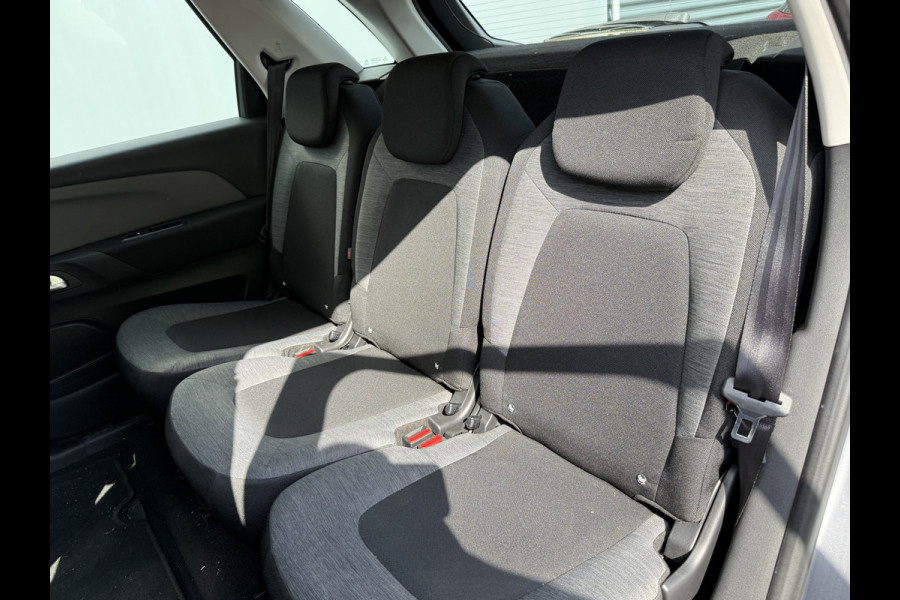 Citroën C4 Picasso BWJ 2017 | 1.2PT 131PK Feel | CLIMA | TREKHAAK | CAMERA | NAVI | PDC | CRUISE | LICHTMETAAL |