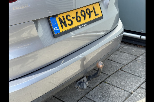 Citroën C4 Picasso BWJ 2017 | 1.2PT 131PK Feel | CLIMA | TREKHAAK | CAMERA | NAVI | PDC | CRUISE | LICHTMETAAL |