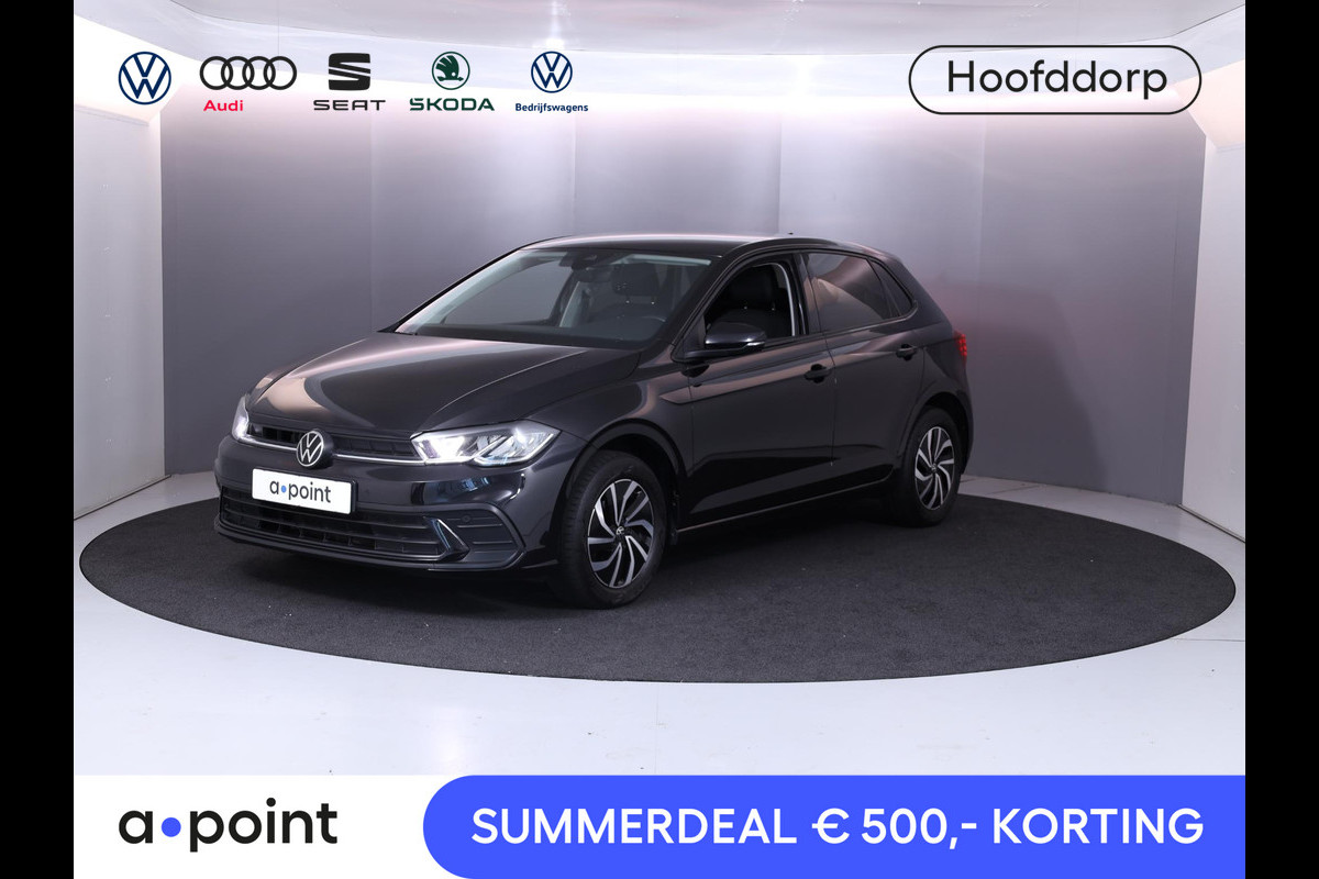 Volkswagen Polo 1.0 TSI Life 95 pk | Navigatie | Parkeersensoren | Achteruitrijcamera | Adaptieve cruise control | Stoelverwarming | Volkswagen Polo 1.0 TSI Life 95 pk | Navigatie | Parkeersensoren | Achteruitrijcamera | Adaptieve cruise control | Stoelverwarming |