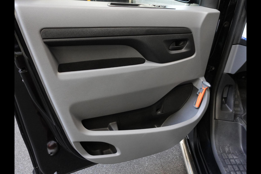 Peugeot Expert 2.0 BlueHDI 180pk Automaat Long L3 Premium 3-zits Cruise Control Airco App-Connect LM Velgen Trekgewicht 2500kg