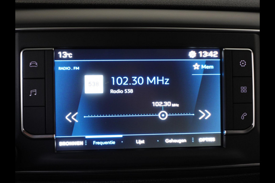 Peugeot Expert 2.0 BlueHDI 180pk Automaat Long L3 Premium 3-zits Cruise Control Airco App-Connect LM Velgen Trekgewicht 2500kg