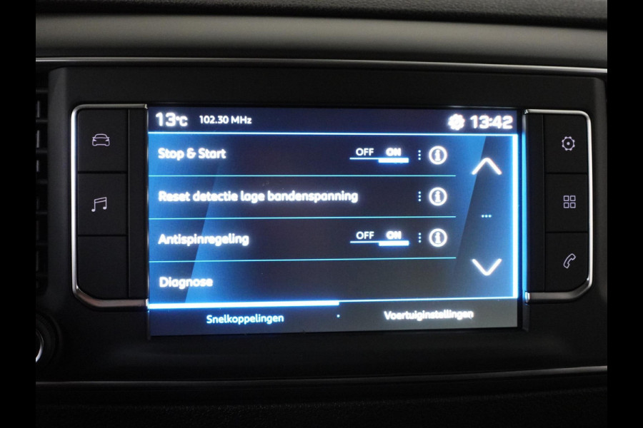 Peugeot Expert 2.0 BlueHDI 180pk Automaat Long L3 Premium 3-zits Cruise Control Airco App-Connect LM Velgen Trekgewicht 2500kg