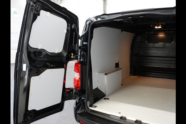 Peugeot Expert 2.0 BlueHDI 180pk Automaat Long L3 Premium 3-zits Cruise Control Airco App-Connect LM Velgen Trekgewicht 2500kg