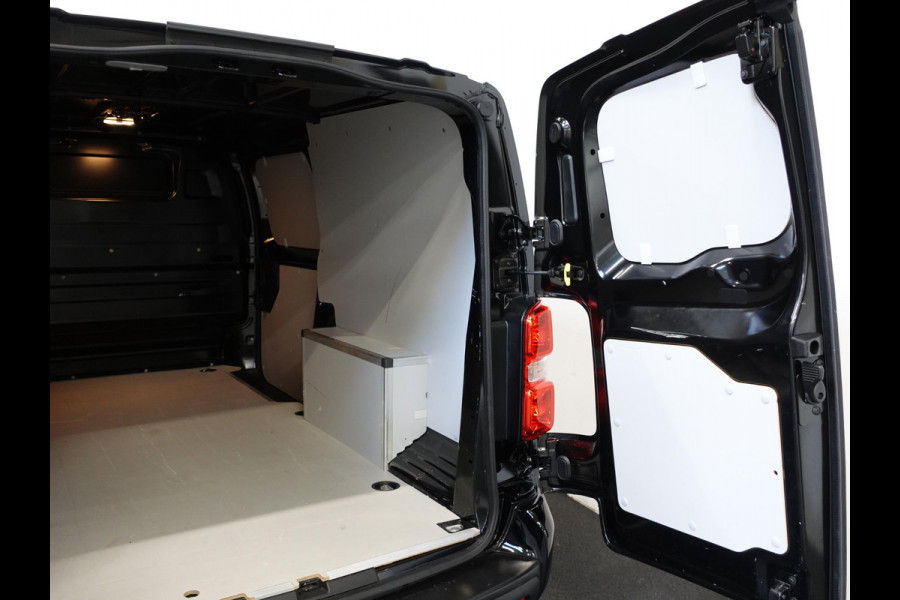 Peugeot Expert 2.0 BlueHDI 180pk Automaat Long L3 Premium 3-zits Cruise Control Airco App-Connect LM Velgen Trekgewicht 2500kg