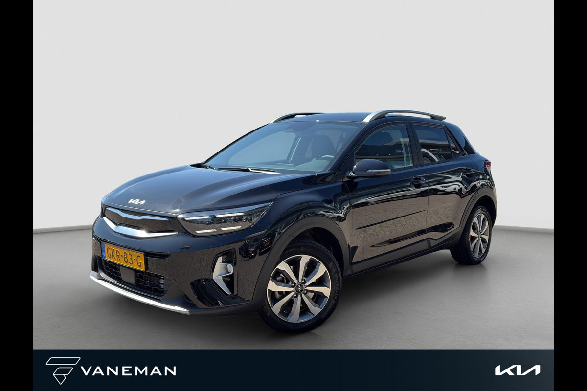 Kia Stonic 1.0 T-GDi MHEV DynamicPlusLine Camera | LMV | Cruise | Navi | LED | Stoel- en Stuurverwarming | Privacy Glass | Apple Carplay & Android Auto | Kia Stonic 1.0 T-GDi MHEV DynamicPlusLine Camera | LMV | Cruise | Navi | LED | Stoel- en Stuurverwarming | Privacy Glass | Apple Carplay & Android Auto |