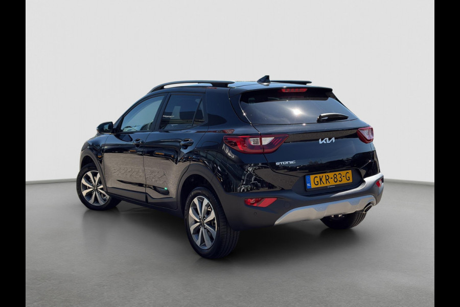 Kia Stonic 1.0 T-GDi MHEV DynamicPlusLine Camera | LMV | Cruise | Navi | LED | Stoel- en Stuurverwarming | Privacy Glass | Apple Carplay & Android Auto |