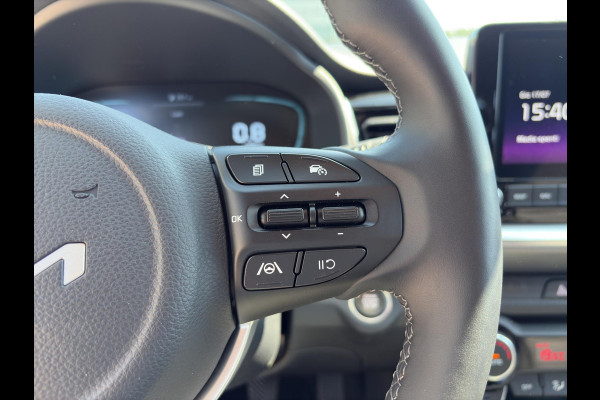 Kia Stonic 1.0 T-GDi MHEV DynamicPlusLine Camera | LMV | Cruise | Navi | LED | Stoel- en Stuurverwarming | Privacy Glass | Apple Carplay & Android Auto |