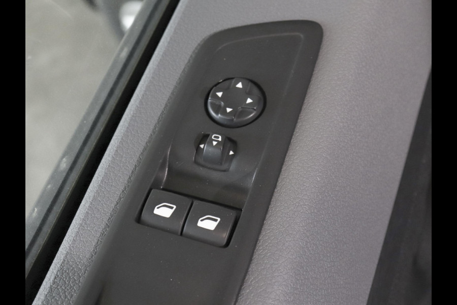 Peugeot Expert 180pk Automaat L3 Long Premium Sport Edition Navigatie Camera Airco Cruise control