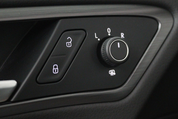 Volkswagen Golf 1.0 TSI Comfortline Business Automaat (NAVIGATIE, STOELVERWARMING, CAMERA, 1e EIGENAAR, GOED ONDERHOUDEN)