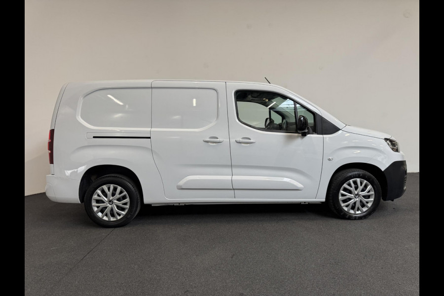Citroën Berlingo 130PK Automaat L2 Navigatie Apple carplay/ Android Auto Cruise control Trekhaak parkeersensoren 3-Zits Euro6