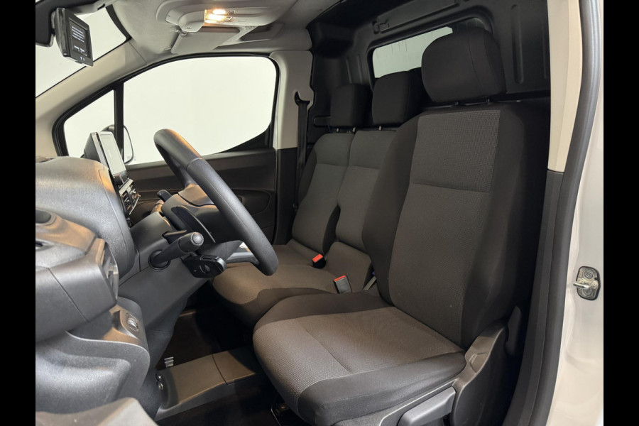 Citroën Berlingo 130PK Automaat L2 Navigatie Apple carplay/ Android Auto Cruise control Trekhaak parkeersensoren 3-Zits Euro6
