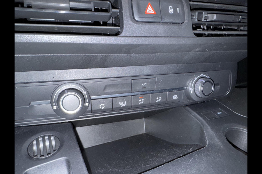 Citroën Berlingo 130PK Automaat L2 Navigatie Apple carplay/ Android Auto Cruise control Trekhaak parkeersensoren 3-Zits Euro6