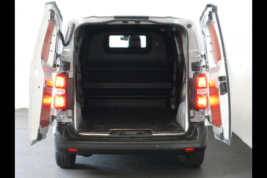 Citroën Jumpy 95PK Club L2 Navigatie Apple Carplay / Android Auto Cruise control Parkeersensoren Airco Euro6