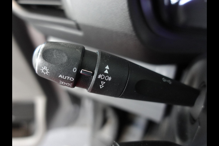 Citroën Jumpy 95PK Club L2 Navigatie Apple Carplay / Android Auto Cruise control Parkeersensoren Airco Euro6