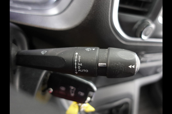 Citroën Jumpy 95PK Club L2 Navigatie Apple Carplay / Android Auto Cruise control Parkeersensoren Airco Euro6