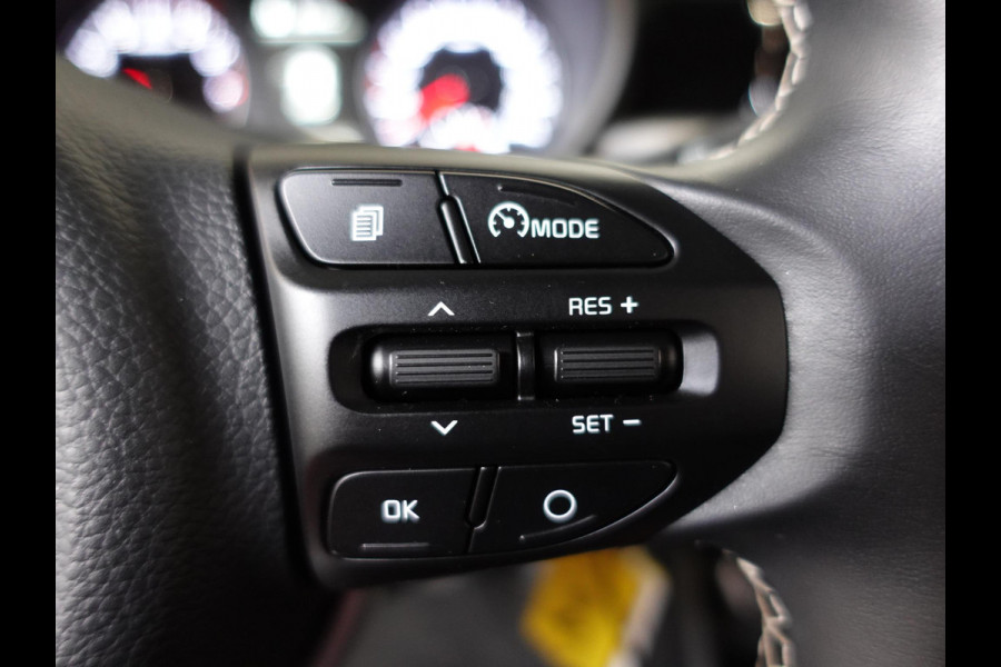 Kia Picanto 1.0 DPi DynamicLine Automaat Navigatie Apple Carplay/Android Auto Airco Camera DAB Lichtmetalen velgen Bluetooth