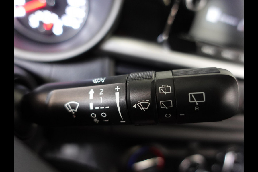 Kia Picanto 1.0 DPi DynamicLine Automaat Navigatie Apple Carplay/Android Auto Airco Camera DAB Lichtmetalen velgen Bluetooth