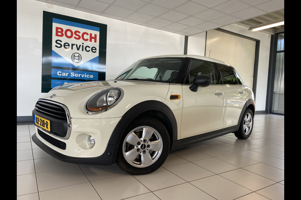 MINI Mini 1.5 One Business 5 Drs / Airco MINI Mini 1.5 One Business 5 Drs / Airco