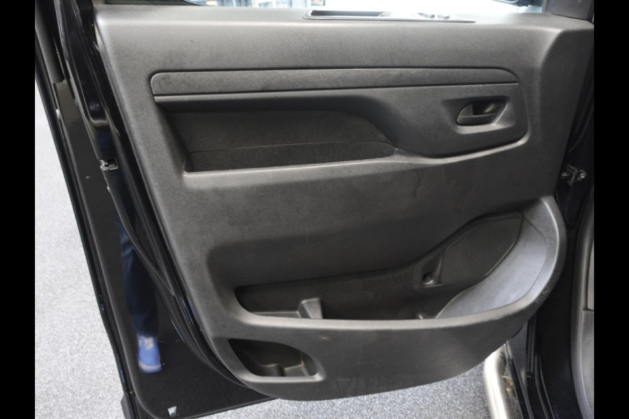Peugeot Expert 120PK L2 Navigatie Cruise Control Parkeersensoren Airco Trekhaak Sidebars