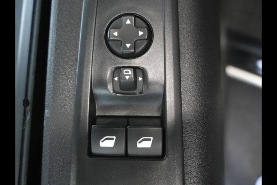 Peugeot Expert 120PK L2 Navigatie Cruise Control Parkeersensoren Airco Trekhaak Sidebars