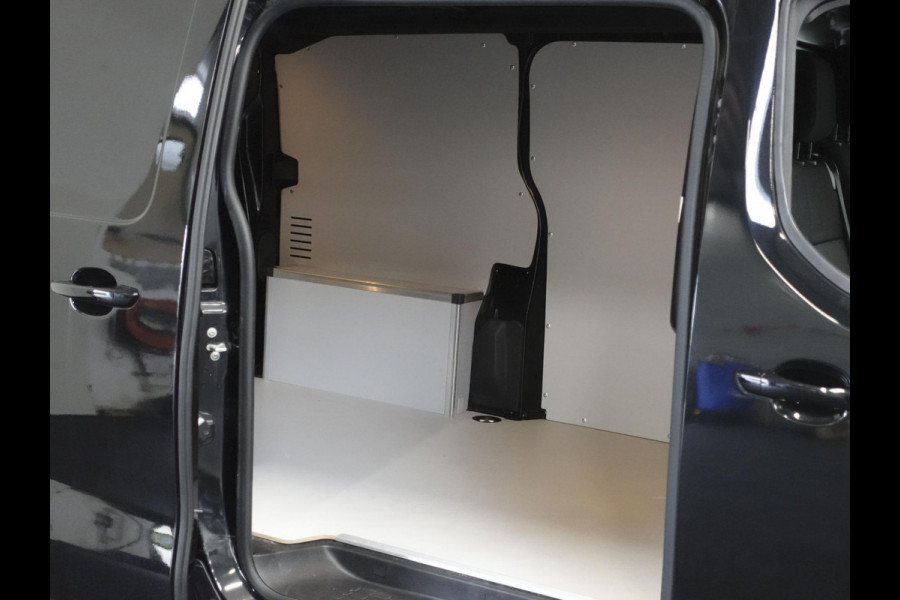 Peugeot Expert 120PK L2 Navigatie Cruise Control Parkeersensoren Airco Trekhaak Sidebars