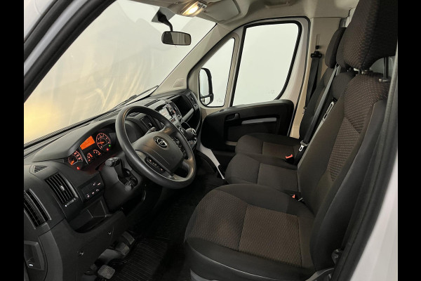 Opel Movano 2.3 Turbo L3H1 Bakwagen Meubelbak met Laadklep Airco Cruise Control Navigatie Zijdeur