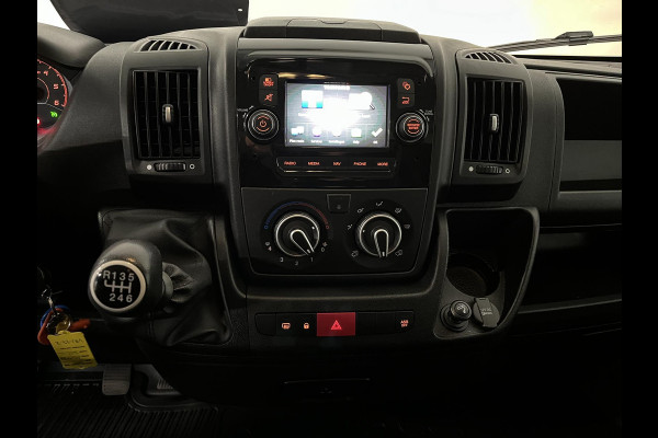 Opel Movano 2.3 Turbo L3H1 Bakwagen Meubelbak met Laadklep Airco Cruise Control Navigatie Zijdeur