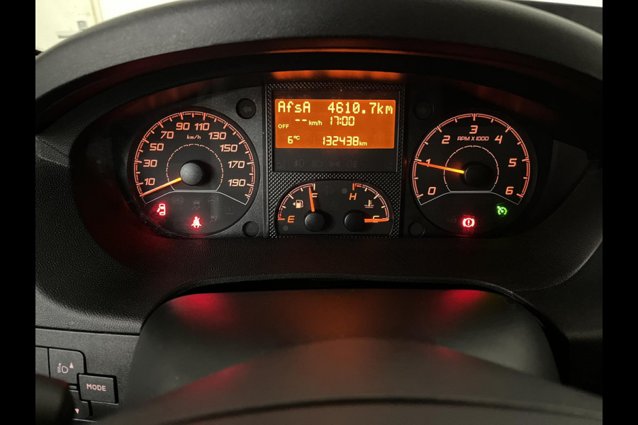 Opel Movano 2.3 Turbo L3H1 Bakwagen Meubelbak met Laadklep Airco Cruise Control Navigatie Zijdeur