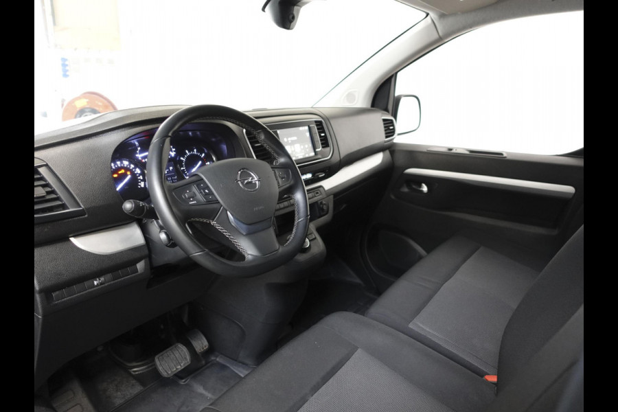Opel Vivaro 2.0 BlueHDi 145PK L3 Automaat Airco Bluetooth Cruise Control Trekhaak Navigatie
