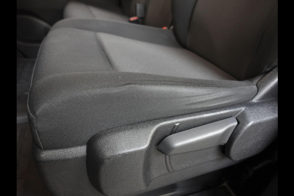 Opel Vivaro 2.0 BlueHDi 145PK L3 Automaat Airco Bluetooth Cruise Control Trekhaak Navigatie