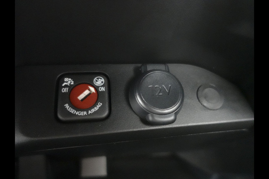 Opel Vivaro 2.0 BlueHDi 145PK L3 Automaat Airco Bluetooth Cruise Control Trekhaak Navigatie