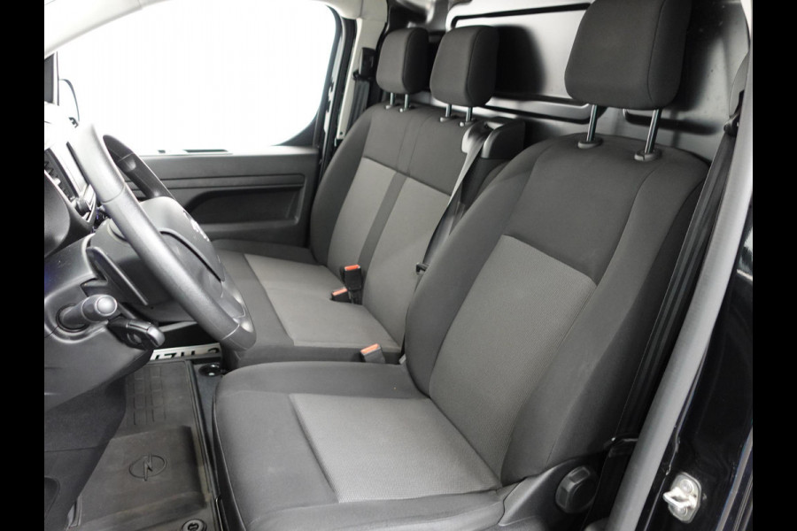 Opel Vivaro 2.0 BlueHDi 145PK L3 Automaat Airco Navigatie Bluetooth Cruise Carplay Trekhaak