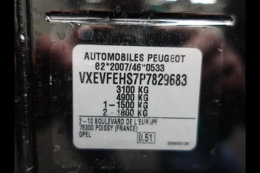 Opel Vivaro 2.0 BlueHDi 145PK L3 Automaat Airco Navigatie Bluetooth Cruise Carplay Trekhaak