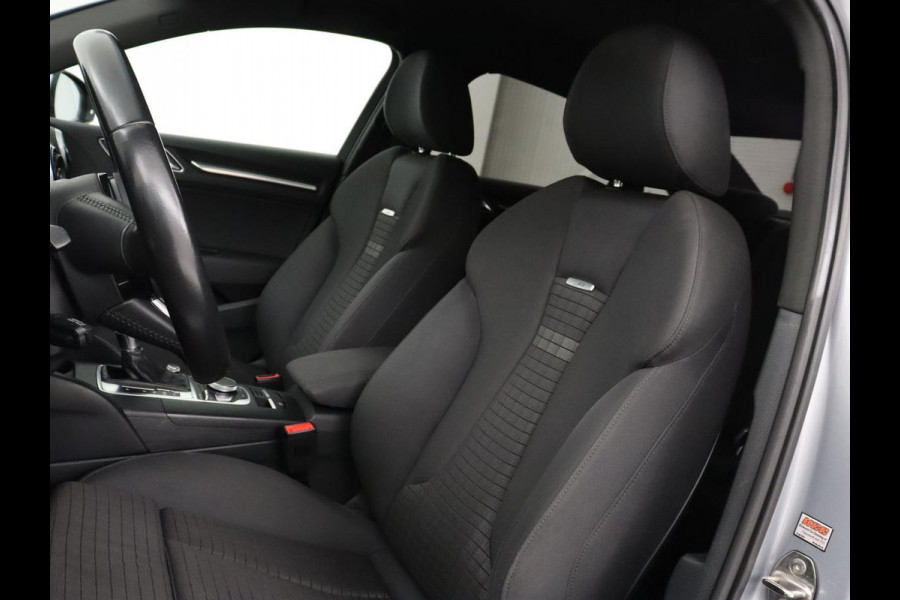 Audi A3 1.0 TFSI Sport S Line | Carplay | Sportstoelen | Full LED | Climate control | Navigatie | Cruise control | Parkeerhulp | Bluetooth
