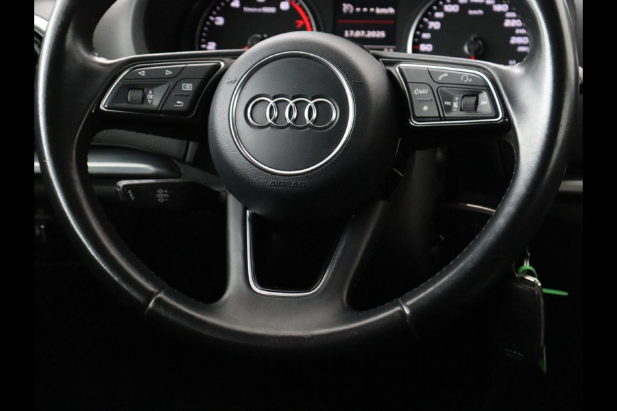 Audi A3 1.0 TFSI Sport S Line | Carplay | Sportstoelen | Full LED | Climate control | Navigatie | Cruise control | Parkeerhulp | Bluetooth