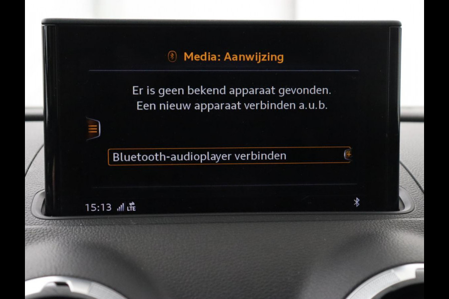 Audi A3 1.0 TFSI Sport S Line | Carplay | Sportstoelen | Full LED | Climate control | Navigatie | Cruise control | Parkeerhulp | Bluetooth
