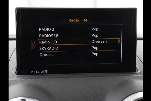 Audi A3 1.0 TFSI Sport S Line | Carplay | Sportstoelen | Full LED | Climate control | Navigatie | Cruise control | Parkeerhulp | Bluetooth