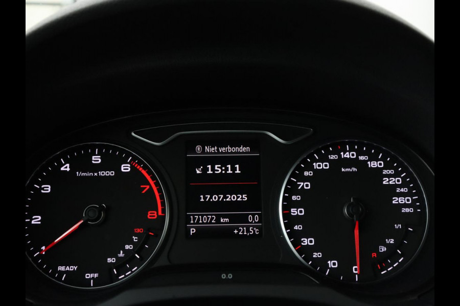 Audi A3 1.0 TFSI Sport S Line | Carplay | Sportstoelen | Full LED | Climate control | Navigatie | Cruise control | Parkeerhulp | Bluetooth
