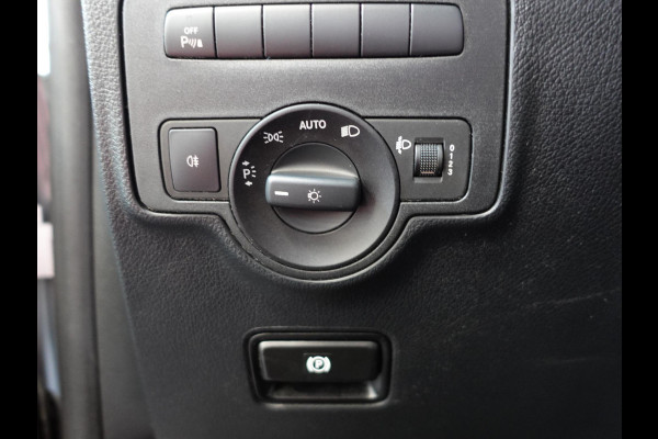 Mercedes-Benz Vito 114 CDI Lang Automaat L2 Airco Cruise control Navigatie Parkeersensoren MF stuurwiel Camera